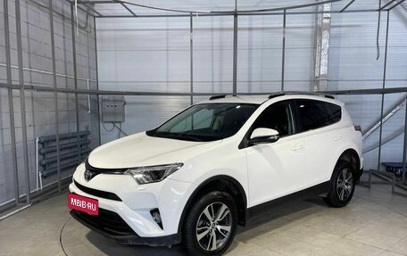 Toyota RAV4, 2017 год, 2 599 000 рублей, 1 фотография