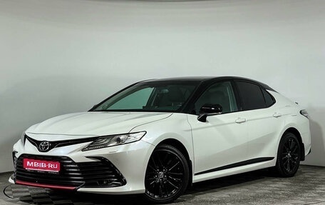 Toyota Camry, 2021 год, 4 299 000 рублей, 1 фотография