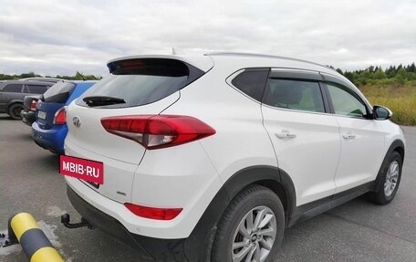 Hyundai Tucson III, 2018 год, 2 300 000 рублей, 4 фотография