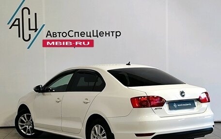 Volkswagen Jetta VI, 2012 год, 1 089 000 рублей, 4 фотография