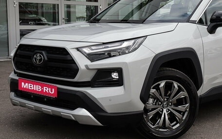 Toyota RAV4, 2024 год, 5 000 000 рублей, 5 фотография