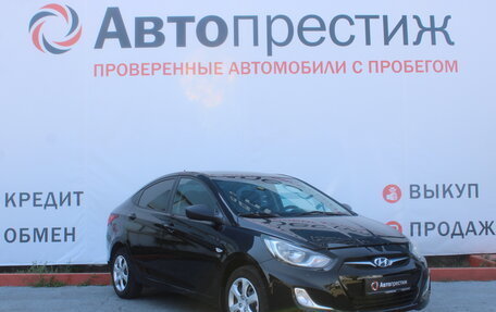 Hyundai Solaris II рестайлинг, 2013 год, 950 000 рублей, 5 фотография