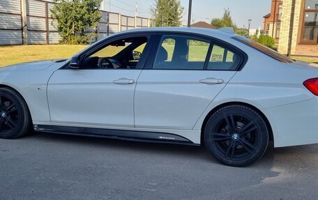 BMW 3 серия, 2016 год, 2 200 000 рублей, 14 фотография