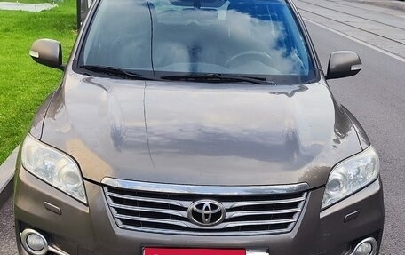 Toyota RAV4, 2011 год, 1 750 000 рублей, 1 фотография