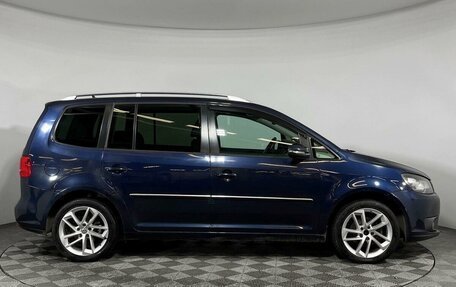 Volkswagen Touran III, 2012 год, 1 247 000 рублей, 4 фотография