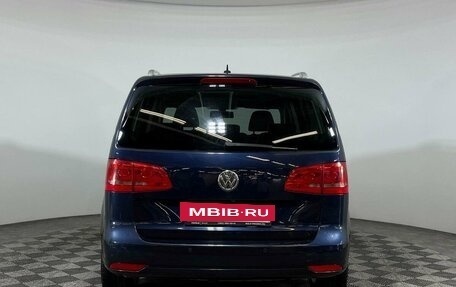 Volkswagen Touran III, 2012 год, 1 247 000 рублей, 6 фотография