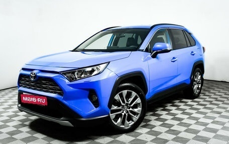 Toyota RAV4, 2020 год, 3 680 000 рублей, 8 фотография