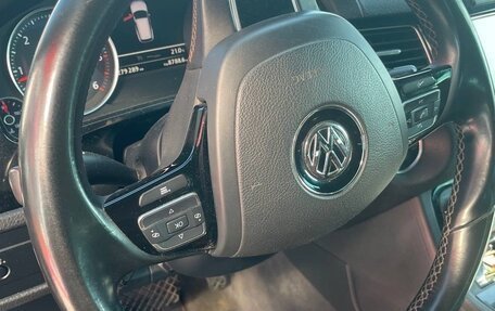 Volkswagen Touareg III, 2013 год, 2 350 000 рублей, 7 фотография