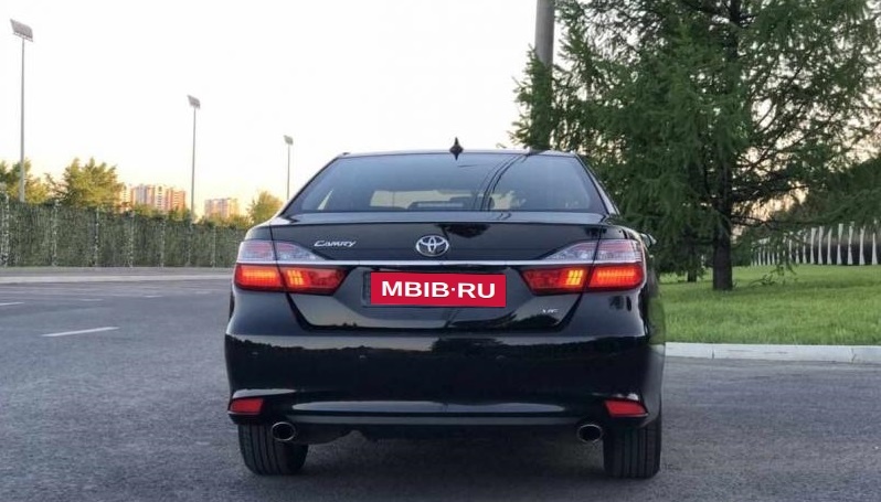 Toyota Camry XV50 рестайлинг, 2017 год, 600 000 рублей, 5 фотография