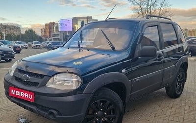 Chevrolet Niva I рестайлинг, 2004 год, 390 000 рублей, 1 фотография