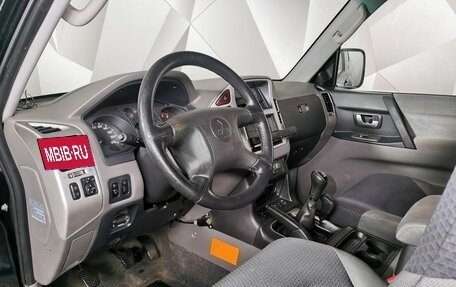 Mitsubishi Pajero III рестайлинг, 2005 год, 1 068 000 рублей, 12 фотография