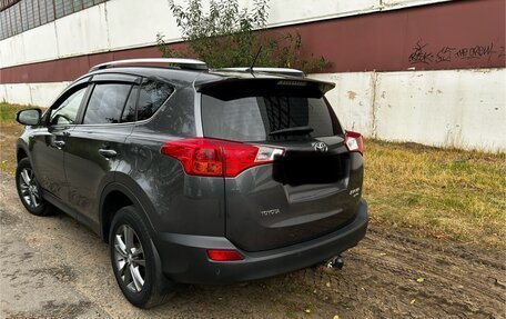 Toyota RAV4, 2013 год, 1 810 000 рублей, 4 фотография