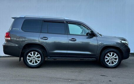 Toyota Land Cruiser 200, 2011 год, 3 050 000 рублей, 4 фотография