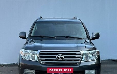 Toyota Land Cruiser 200, 2011 год, 3 050 000 рублей, 2 фотография