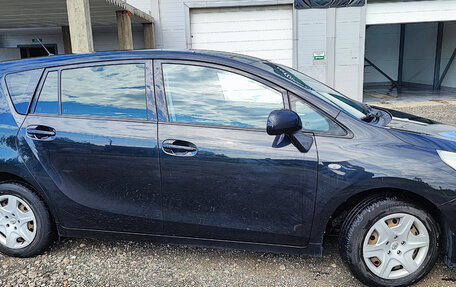 Toyota Verso I, 2011 год, 970 000 рублей, 3 фотография