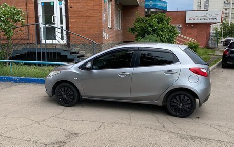 Mazda Demio III (DE), 2009 год, 690 000 рублей, 2 фотография