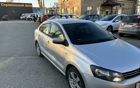 Volkswagen Polo VI (EU Market), 2012 год, 800 000 рублей, 3 фотография