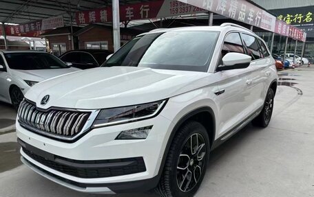 Skoda Kodiaq I, 2020 год, 2 800 000 рублей, 2 фотография