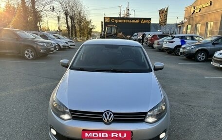 Volkswagen Polo VI (EU Market), 2012 год, 800 000 рублей, 4 фотография