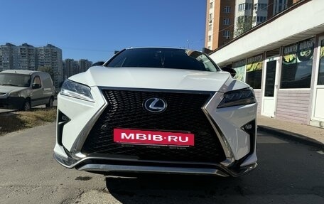 Lexus RX IV рестайлинг, 2017 год, 3 990 000 рублей, 3 фотография