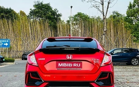 Honda Civic IX, 2021 год, 1 700 000 рублей, 5 фотография