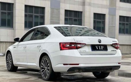 Skoda Superb III рестайлинг, 2021 год, 3 000 000 рублей, 3 фотография