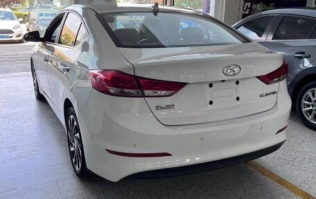 Hyundai Elantra VI рестайлинг, 2020 год, 1 500 000 рублей, 2 фотография