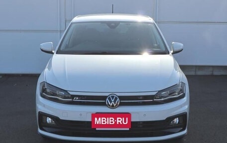 Volkswagen Polo VI (EU Market), 2021 год, 1 395 200 рублей, 2 фотография