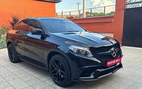 Mercedes-Benz GLE Coupe, 2017 год, 4 500 000 рублей, 3 фотография