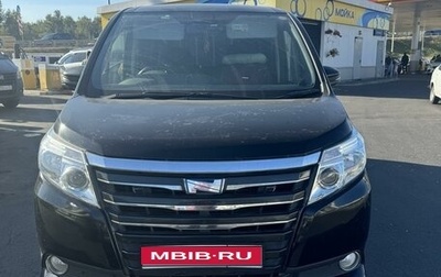 Toyota Noah III, 2015 год, 1 690 000 рублей, 1 фотография