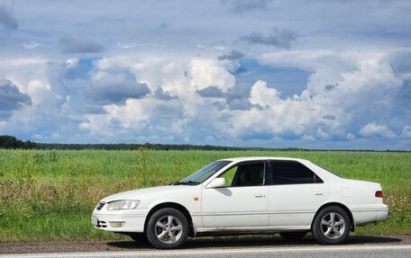 Toyota Camry, 1999 год, 450 000 рублей, 4 фотография