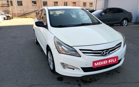 Hyundai Solaris II рестайлинг, 2014 год, 950 000 рублей, 7 фотография