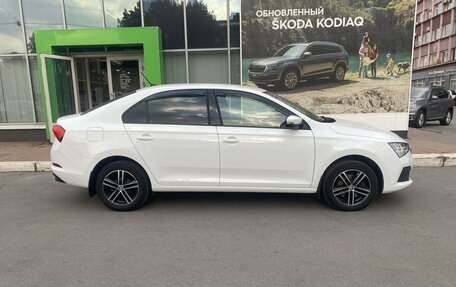 Skoda Rapid II, 2020 год, 1 749 000 рублей, 3 фотография