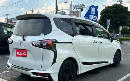 Toyota Sienta II, 2021 год, 1 299 555 рублей, 4 фотография