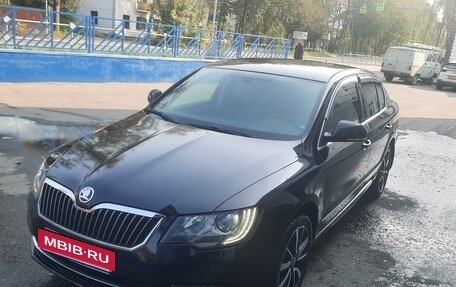 Skoda Superb III рестайлинг, 2013 год, 1 200 000 рублей, 5 фотография