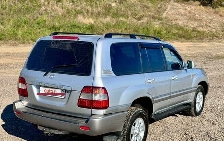 Toyota Land Cruiser 100 рестайлинг 2, 2006 год, 2 700 000 рублей, 14 фотография