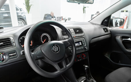 Volkswagen Polo VI (EU Market), 2019 год, 1 299 000 рублей, 23 фотография