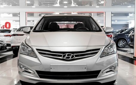 Hyundai Solaris II рестайлинг, 2015 год, 1 250 000 рублей, 2 фотография