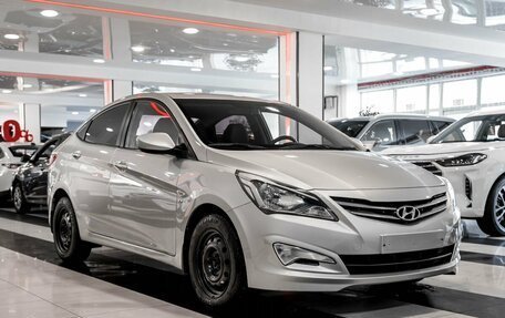 Hyundai Solaris II рестайлинг, 2015 год, 1 250 000 рублей, 4 фотография