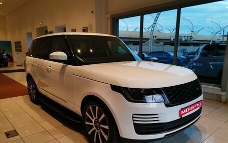 Land Rover Range Rover IV рестайлинг, 2018 год, 6 997 000 рублей, 4 фотография