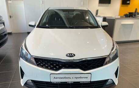 KIA Rio IV, 2020 год, 1 730 000 рублей, 2 фотография