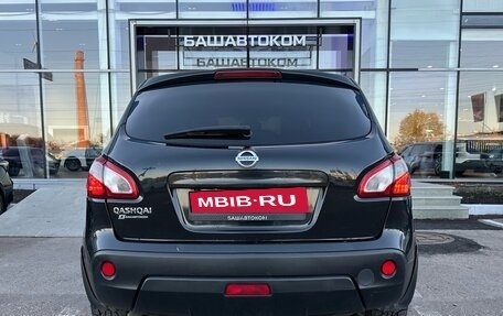 Nissan Qashqai, 2010 год, 1 070 000 рублей, 4 фотография