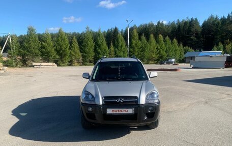 Hyundai Tucson III, 2007 год, 1 050 000 рублей, 2 фотография