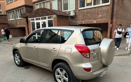 Toyota RAV4, 2006 год, 900 000 рублей, 2 фотография