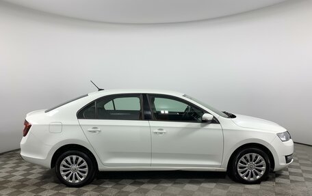 Skoda Rapid I, 2018 год, 1 325 000 рублей, 4 фотография