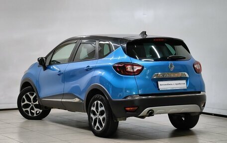 Renault Kaptur I рестайлинг, 2017 год, 1 428 000 рублей, 2 фотография