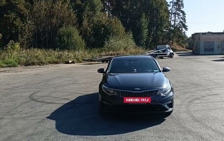 KIA Optima IV, 2019 год, 2 199 999 рублей, 9 фотография