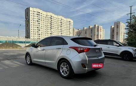 Hyundai i30 II рестайлинг, 2013 год, 1 240 000 рублей, 6 фотография