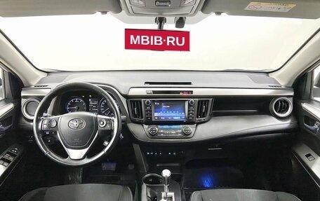 Toyota RAV4, 2017 год, 2 911 000 рублей, 17 фотография