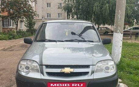 Chevrolet Niva I рестайлинг, 2011 год, 368 000 рублей, 7 фотография